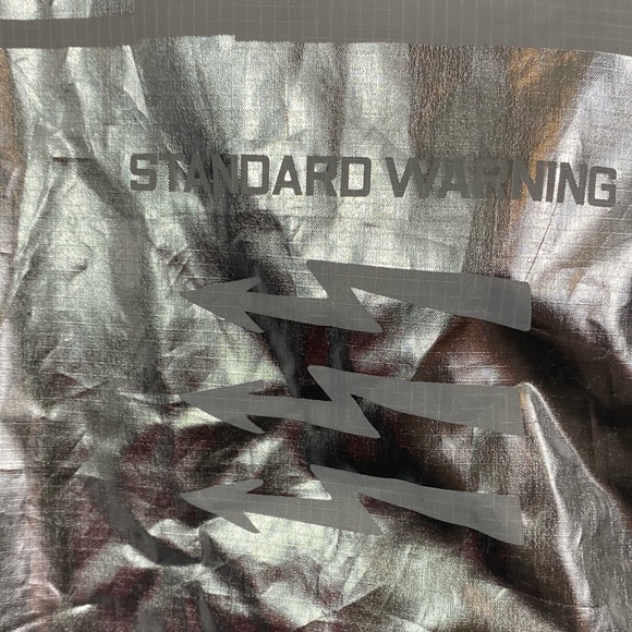 NWOT FOREVER21 Metallic Silver/White Anorak Casual Jacket Size S - Picture 8 of 8